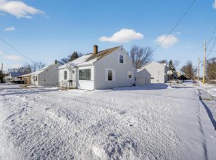 1713 Green Bay Rd, Kaukauna, WI 54130