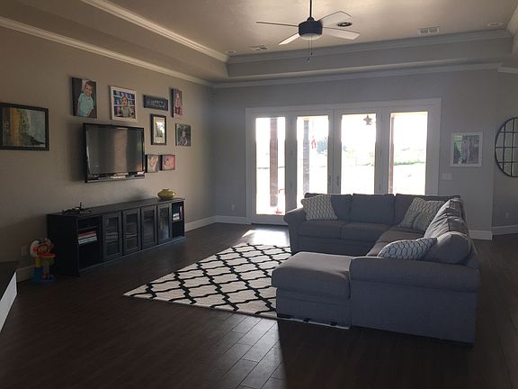 Living - View From Foyer