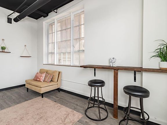 5th image of 620 S 3rd St #5
