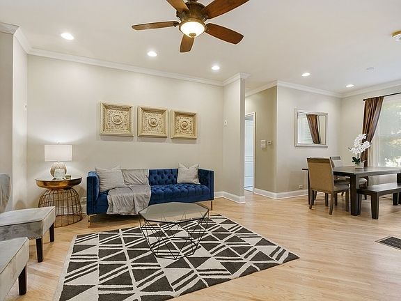 2nd image of 1421 W Carmen Ave APT 1S