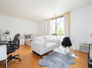 2201 N Cleveland Ave APT 302, Chicago, IL 60614
