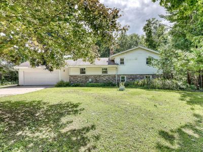 N91W29247 Center Oak ROAD, Hartland, WI, 53029