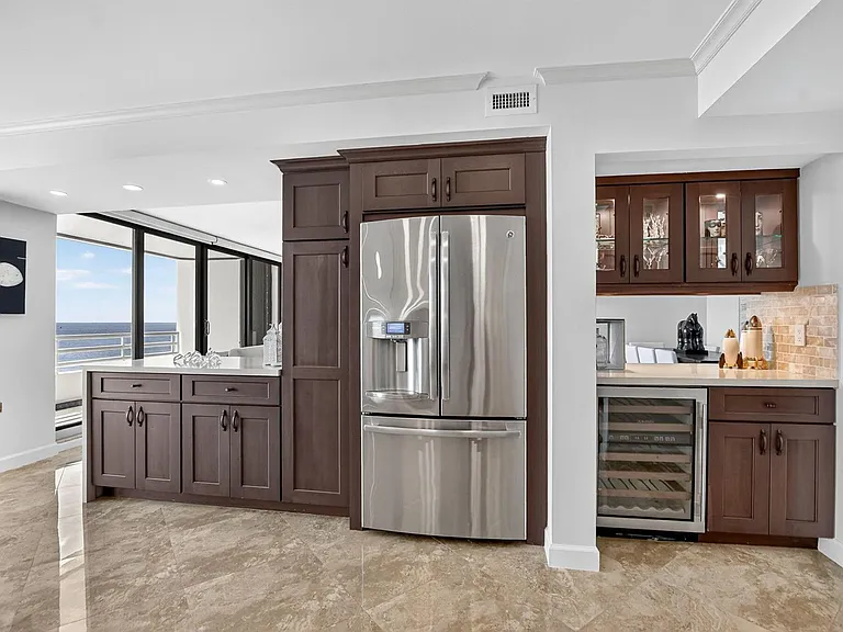 1500 S Ocean Blvd #704 — Photo 11