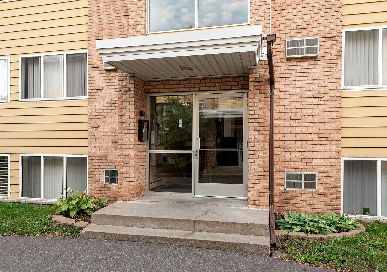 Brightwood Flats - 2370 — Photo 2