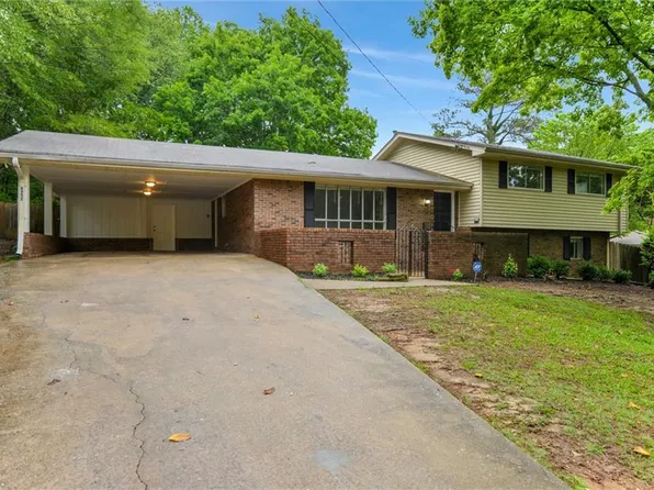 6952 W Fayetteville Rd, Riverdale, GA 30296