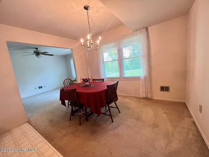 4th image of 46 Esplande Street