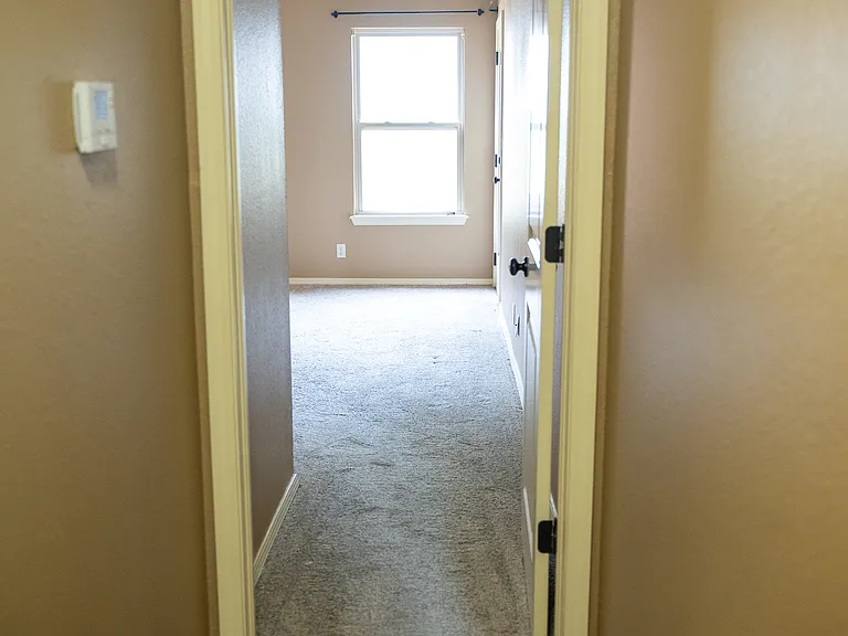 8328 S Gardenia Ave — Photo 7