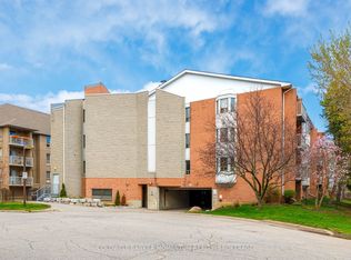6 Niagara St #206, Grimsby, ON L3M 5A4