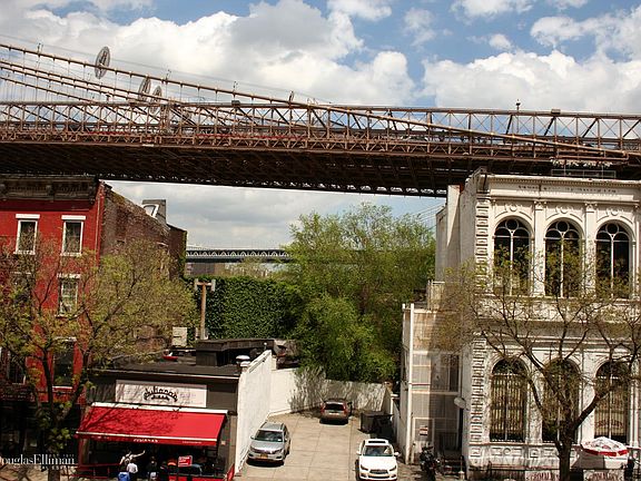 5th image of 28 Old Fulton St APT 3H