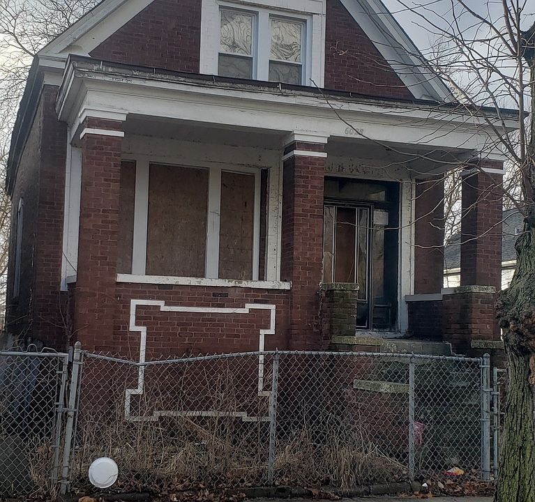 2nd image of 6028 S Winchester Ave