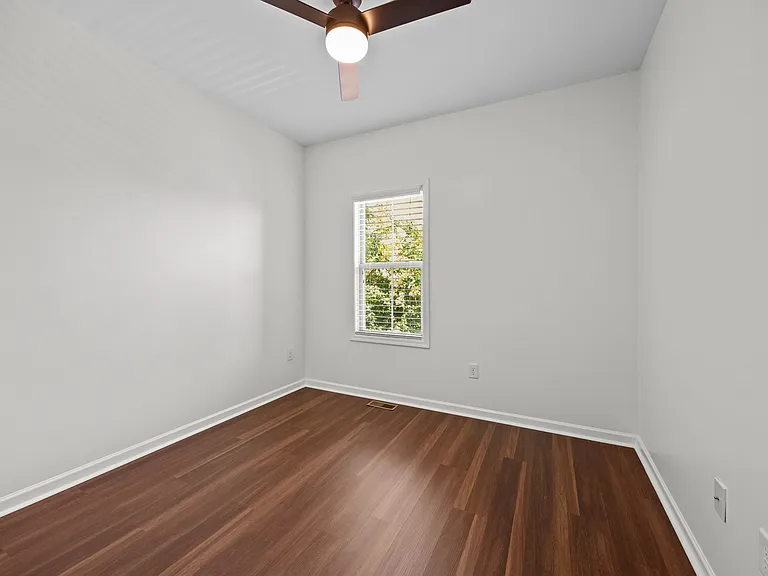 Guest Bedroom #2