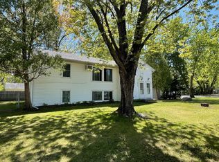 1732 Highway 96 E, White Bear Township, MN 55110