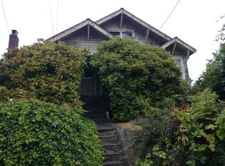 5530 Kenwood Pl N, Seattle, WA 98103