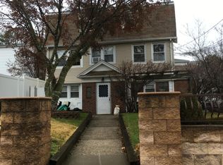 93 Cedar Ave, Staten Island, NY 10305