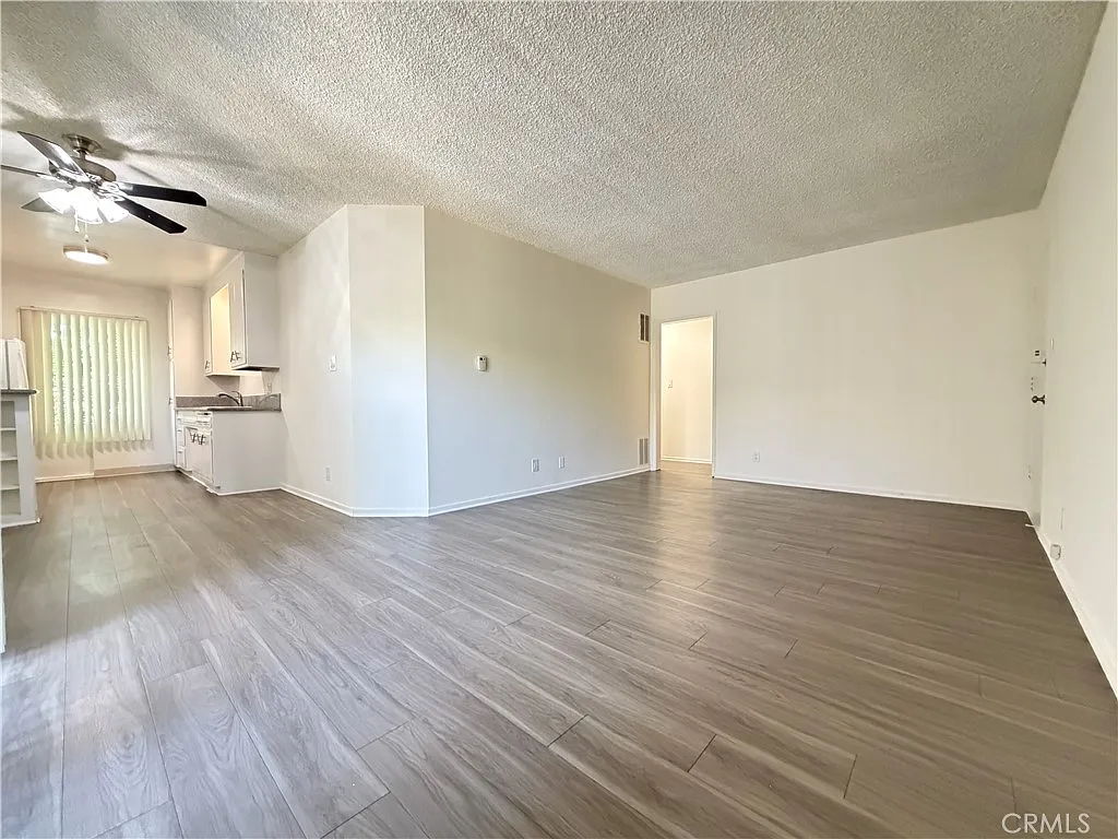 2 bed, 2.5 bath, 1500 sqft, $2,495 — Photo 3