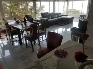 3 Holiday Ct, Pacifica, CA 94044