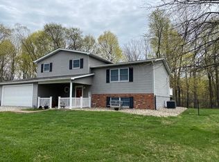 162 Iris Ln, Wheeling, WV 26003