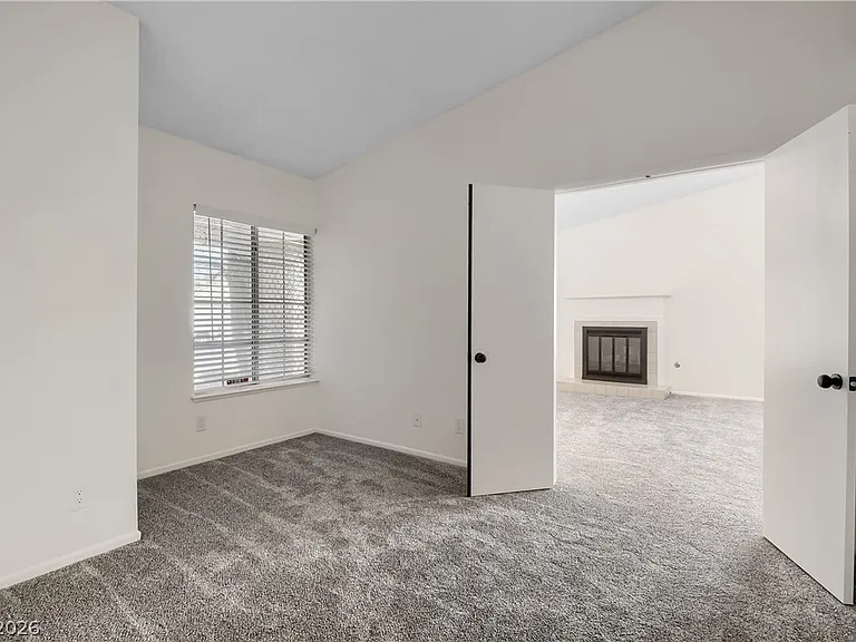 3216 Harbor Vista St — Photo 8