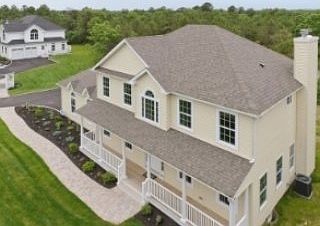 1st image of 15 Horseshoe Cir