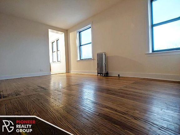 2nd image of 1530 N Kedzie Ave #2G