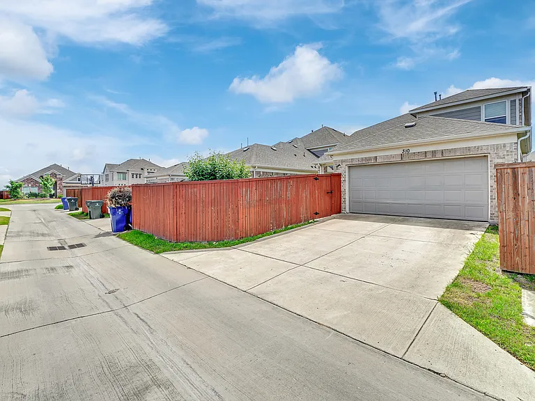 310 Myrtle Beach Dr — Photo 42
