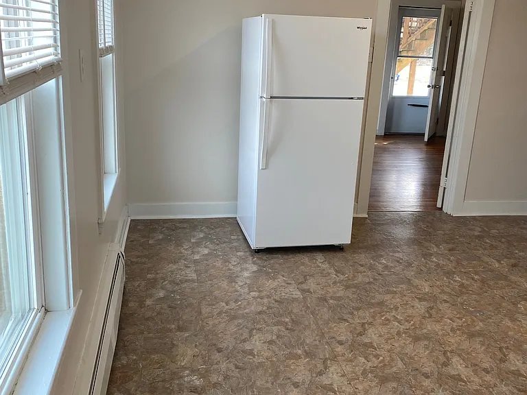 13 Magnolia Ave #1L — Photo 16