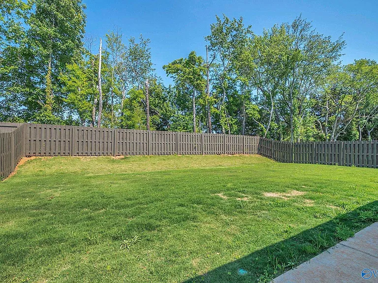 147 Ivy Vine Dr — Photo 38