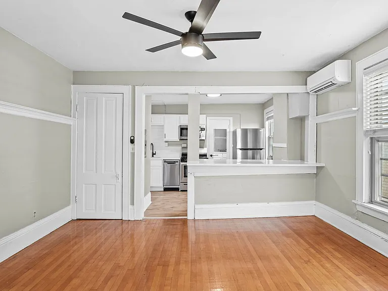 1216 Williamson St — Photo 35