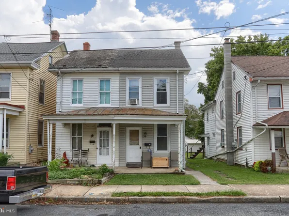 38 W Sheridan Ave, Annville, PA 17003