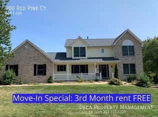 900 Red Pine Ct, Lake Saint Louis, MO