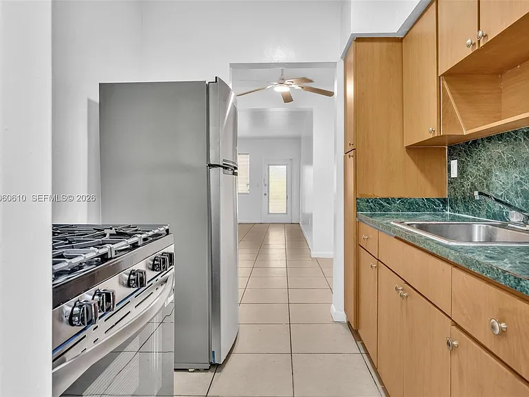 934 Meridian Ave #7 — Photo 10