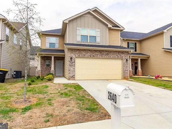 2640 Lovejoy Crossing Ln, Hampton, GA 30228