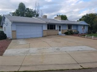 627 Naples Way, Aurora, CO 80011