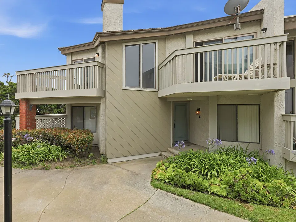 3664 Sunset Ln