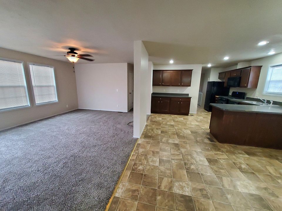 1st image of 1250 Strandwyck Dr #322