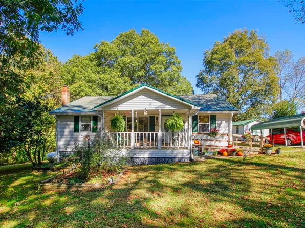 2010 Roy Hunter Rd, Cave City, KY 42127