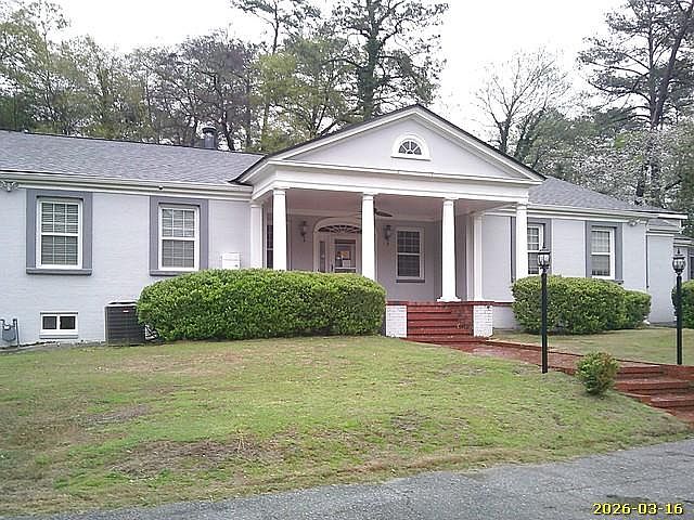 1st image of 2120 Preston Dr