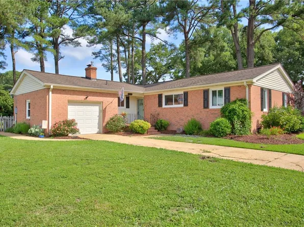 773 Summerset Ln, Virginia Beach, VA 23452