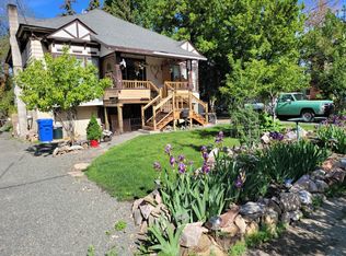 172 S East St, Lakeview, OR 97630