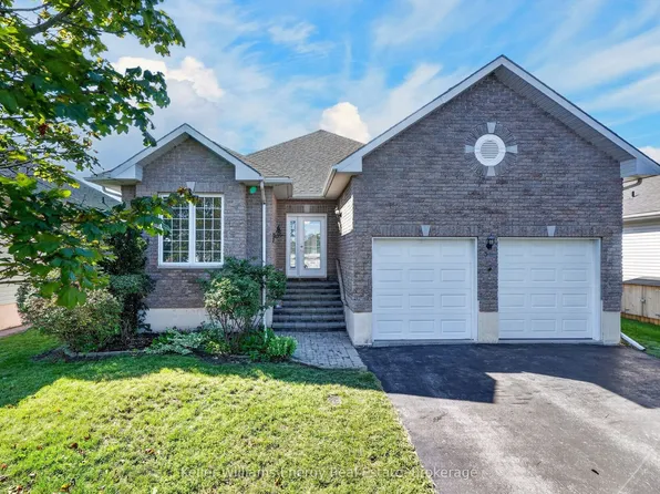 56 Elmdale Dr, Prince Edward County, ON K0K 3L0