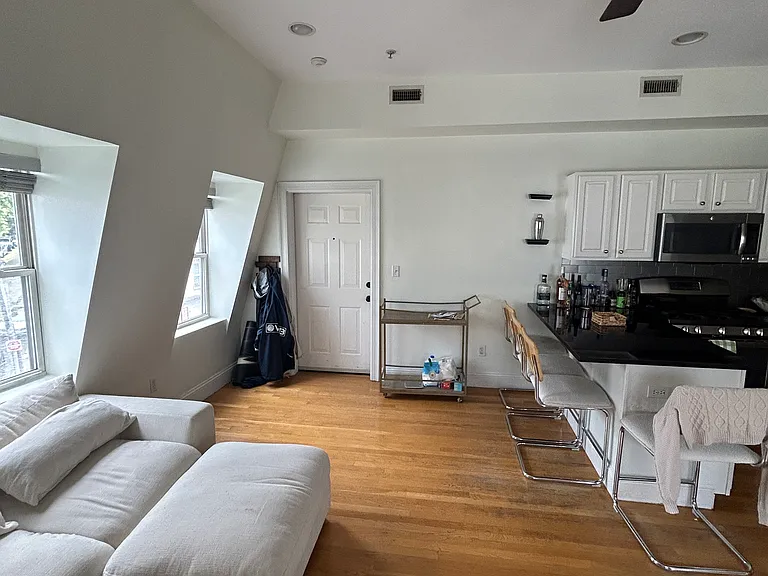 47 Dorchester St #26 — Photo 11