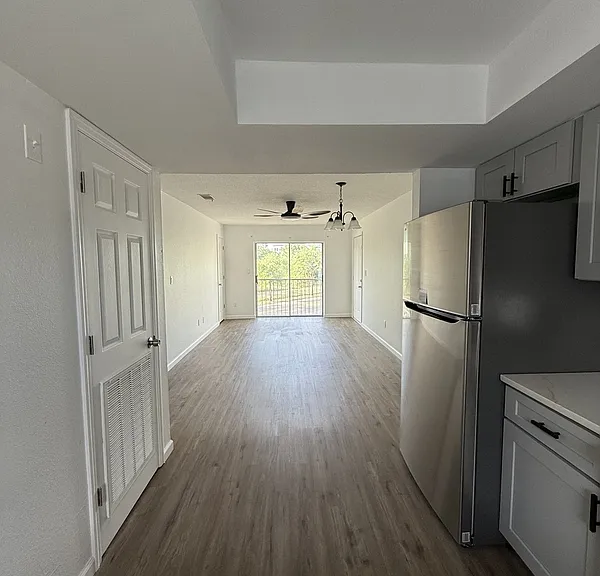 7002 S Kissimmee St — Photo 3