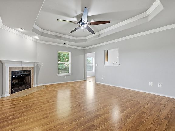 4th image of 6402 SW High Meadow Blvd