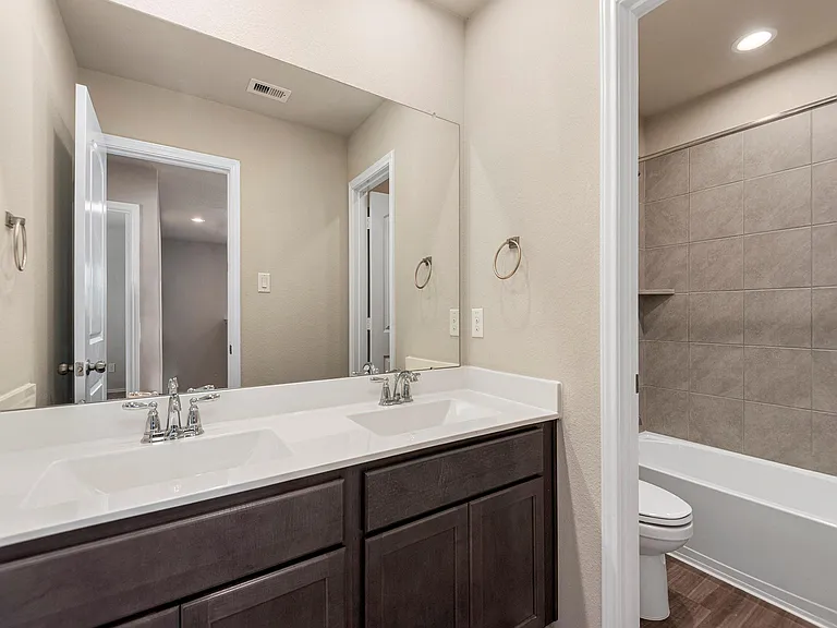 9278 Inland Leather Ln — Photo 27