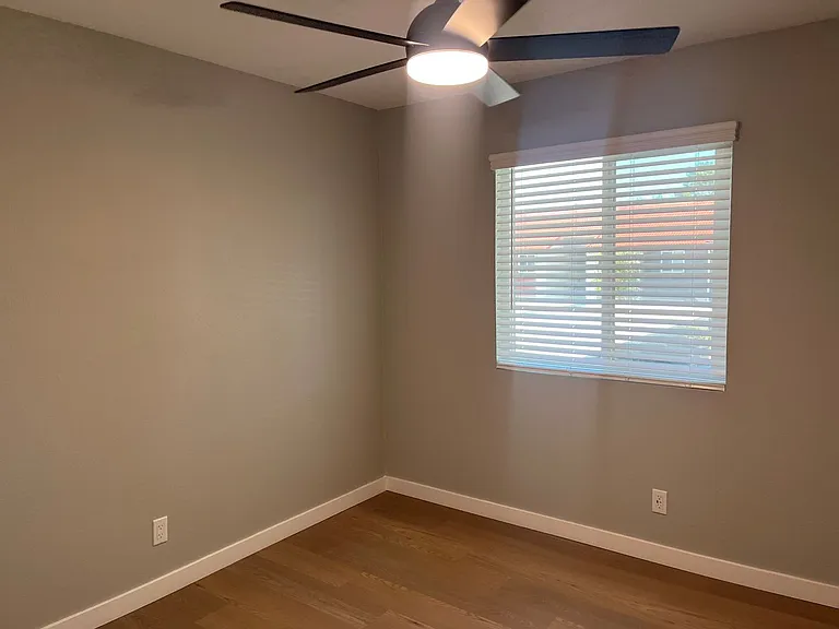 Corona Pointe Resort — Photo 176