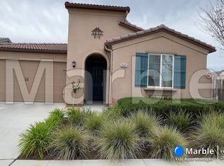 3689 Flint Ave, Clovis, CA 93619