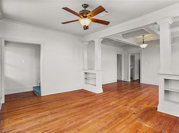 4th image of 3821 Dryades St