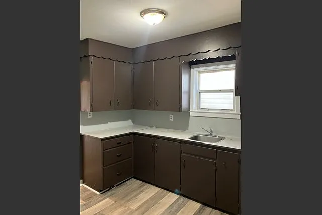 23 Grace St — Photo 5