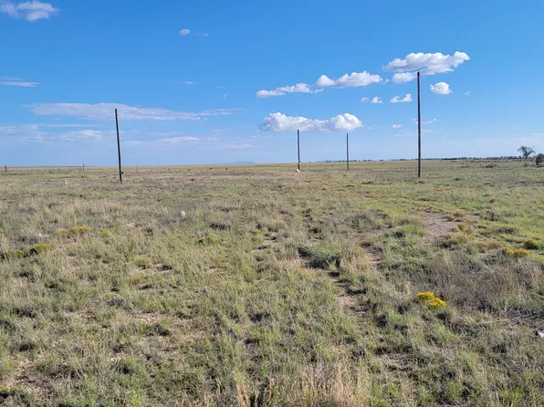 12 Kansas Ct, Moriarty, NM 87035