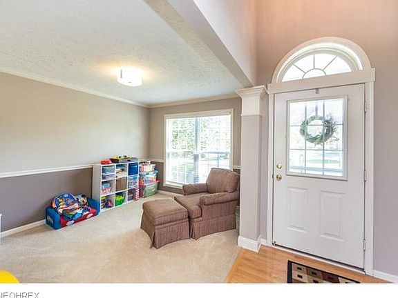 2nd image of 4772 Somerset Dr